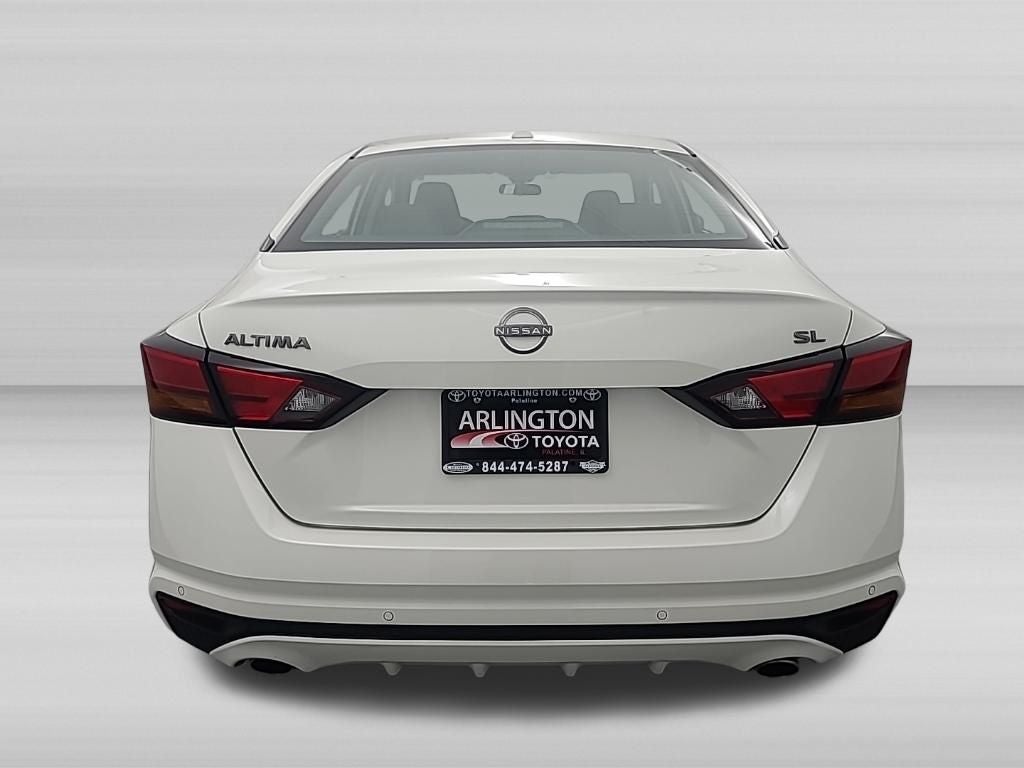 2025 Nissan Altima — detail view