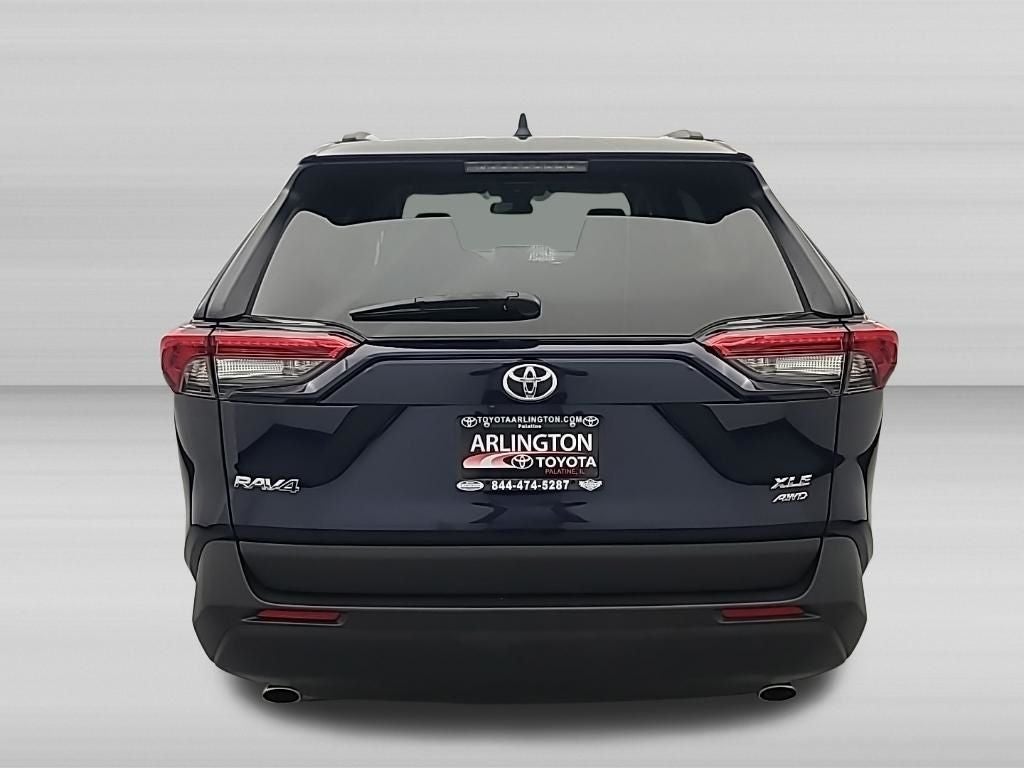 2025 Toyota RAV4 — detail view